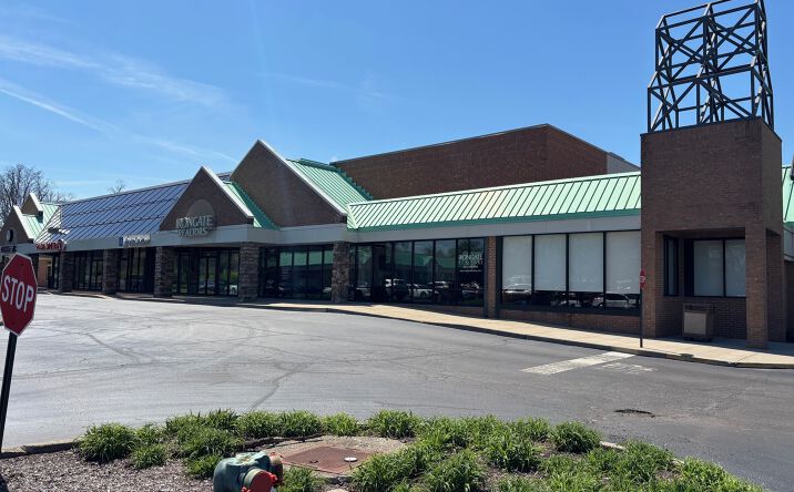 Pictures of Retail, Office property located at 4461 Far Hills Avenue, Kettering, OH 45429 for lease - image #1
