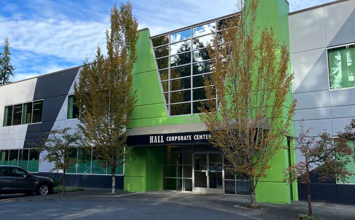 Pictures of Office, Retail property located at 11481 SW Hall Boulevard, Tigard, OR 97223 for lease - image #1