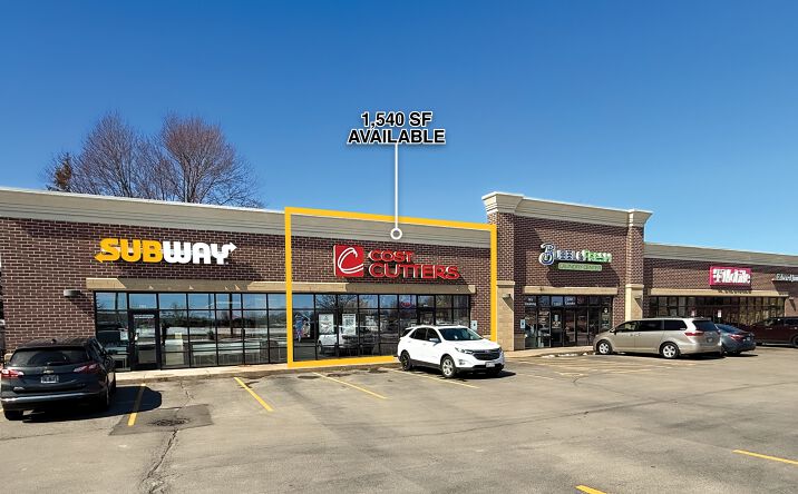 Pictures of Retail property located at 2101 Crooks Avenue, Kaukauna, WI 54130 for lease - image #1
