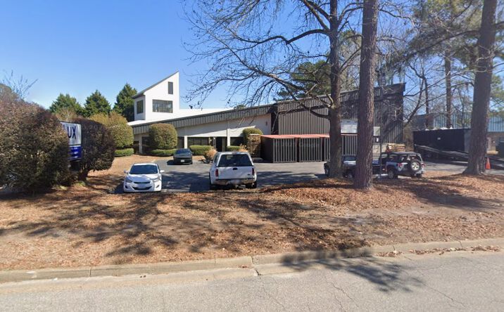 Pictures of Industrial property located at 825 Professional Pl W, Chesapeake, VA 23320 for lease - image #1