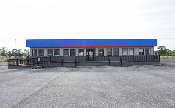 Pictures of Retail, Land, Special Purpose property located at 3511 Hwy 31 S, Decatur, AL 35603 for lease - image #1