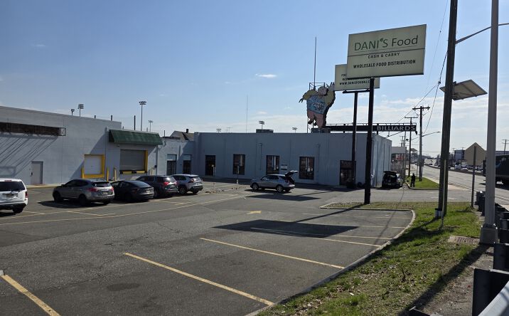 Pictures of Retail property located at 61 US-46, Lodi, NJ 07644 for lease - image #1
