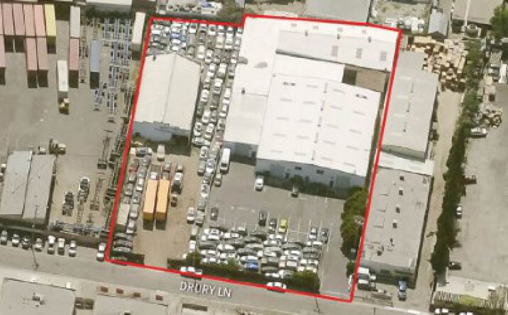 Pictures of Industrial property located at 10857 Drury Ln, Lynwood, CA 90262 for lease - image #1