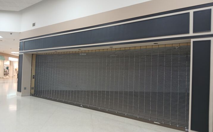 Pictures of Retail property located at 1681 3rd Ave W, Dickinson, ND 58601 for lease - image #1