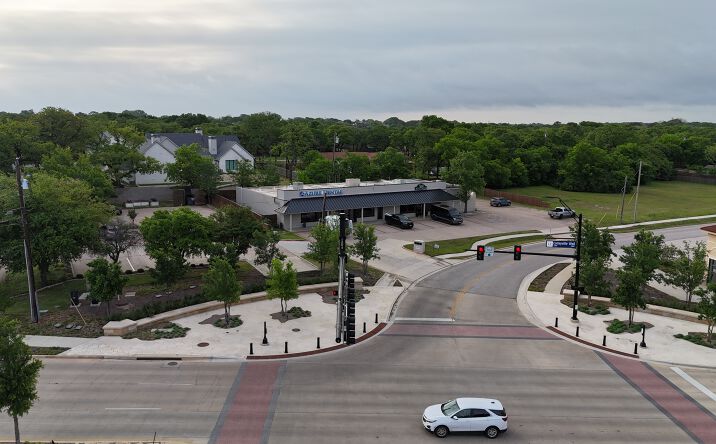 Pictures of Retail, Office property located at 5121 Thompson Terrace, Colleyville, TX 76034 for lease - image #1