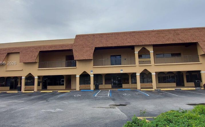 Pictures of Retail property located at 5460 N State Road 7 # 219, North Lauderdale, FL 33319 for lease - image #1