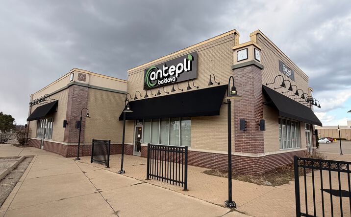 Pictures of Retail property located at 35300 WARREN RD, WESTLAND, MI 48185 for lease - image #1