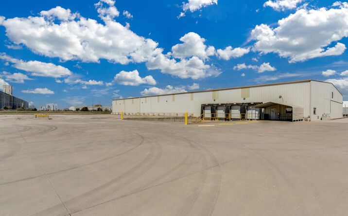 Pictures of Industrial property located at 901 Corey Rd, Hutchinson, KS 67501 for lease - image #1