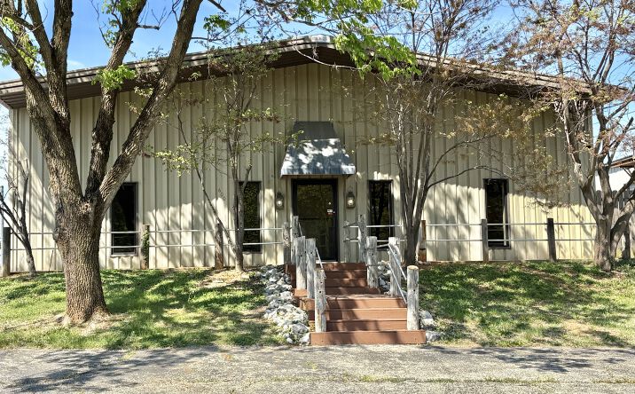 Pictures of Industrial property located at 600 Harding Rd, Franklin, KY 42134 for lease - image #1