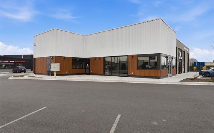 Pictures of Retail, Industrial property located at 1802 S 1st St, Yakima, WA 98903 for lease - image #1