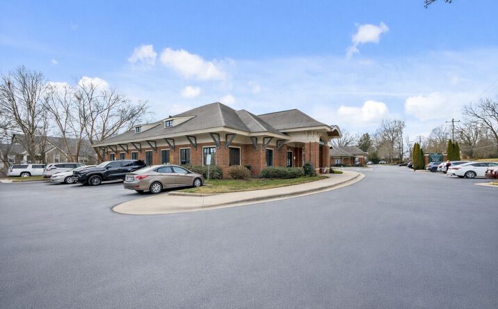 Pictures of Office property located at 1107 S Fifth St, Mebane, NC 27320 for lease - image #1