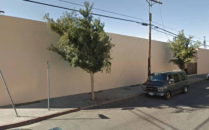 Pictures of Industrial property located at 1120 E 14th Pl, Los Angeles, CA 90021 for lease - image #1