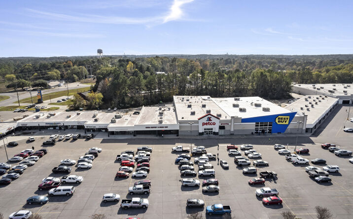 Pictures of Retail property located at 4600 Hardy St, Hattiesburg, MS 39402 for lease - image #1