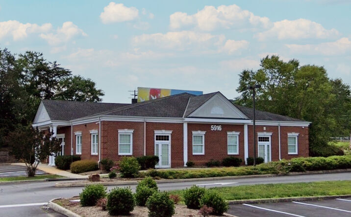 Pictures of Office property located at 5916 Seminole Trail, Barboursville, VA 22923 for lease - image #1