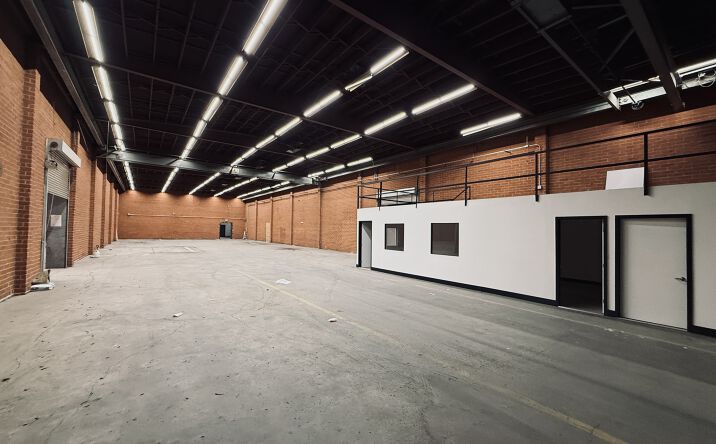 Pictures of Industrial property located at 1806 San Pedro St, Los Angeles, CA 90015 for lease - image #1