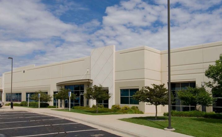 Pictures of Industrial property located at 8020 Southpark Circle, Unit 300, Littleton, CO 80120 for lease - image #1