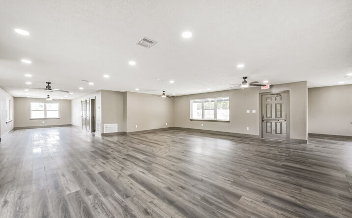 Pictures of Office property located at 9030 Almeda Genoa Rd, Houston, TX 77075 for lease - image #1