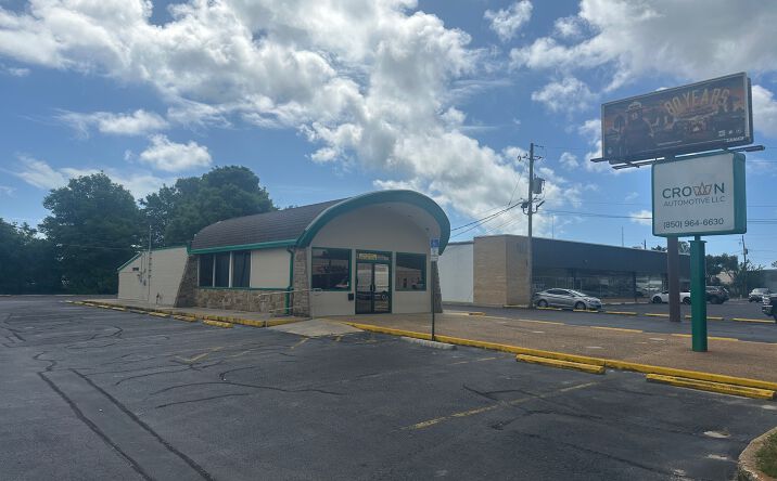 Pictures of Retail, Office property located at 3710 N Pace Blvd, Pensacola, FL 32505 for lease - image #1