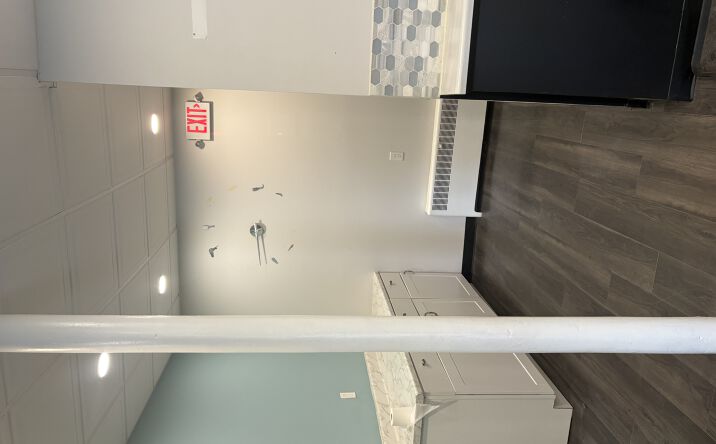 Pictures of Retail property located at 43 Pearl St, Springfield, MA 01105 for lease - image #1
