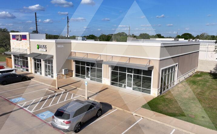 Pictures of Retail property located at 1803 First Oaks St, Richmond, TX 77406 for lease - image #1