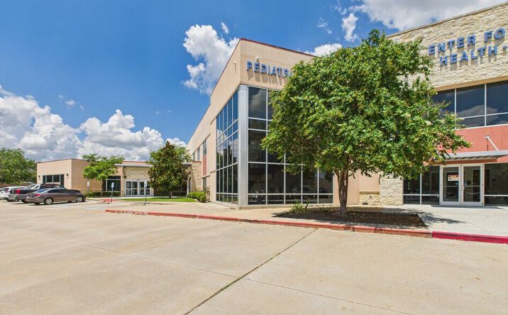 Pictures of Office property located at 7790 W Grand Pkwy S, Richmond, TX 77406 for lease - image #1