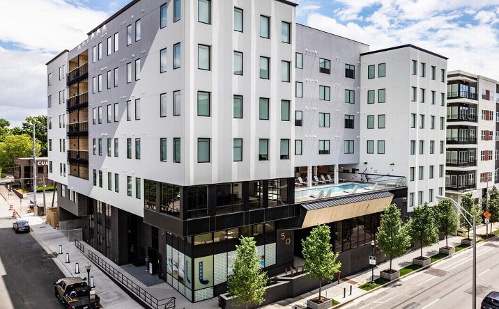 Pictures of Retail, Restaurant property located at 50 Music Square West, Nashville, TN 37203 for lease - image #1