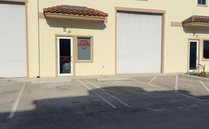 Pictures of Industrial property located at 1118 25th St, West Palm Beach, FL 33407 for lease - image #1