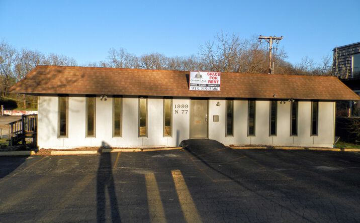 Pictures of Retail, Office, Special Purpose property located at 1999 N 77th St, Kansas City, KS 66112 for lease - image #1