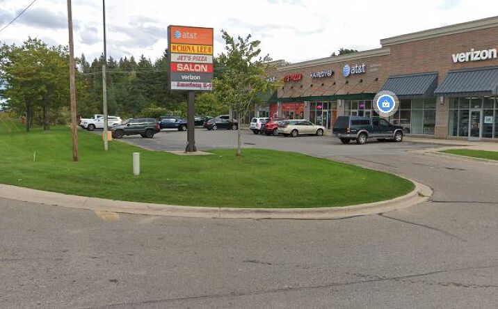 Pictures of Retail, Office, Restaurant property located at 3985 Beitner Rd, Traverse City, MI 49685 for lease - image #1