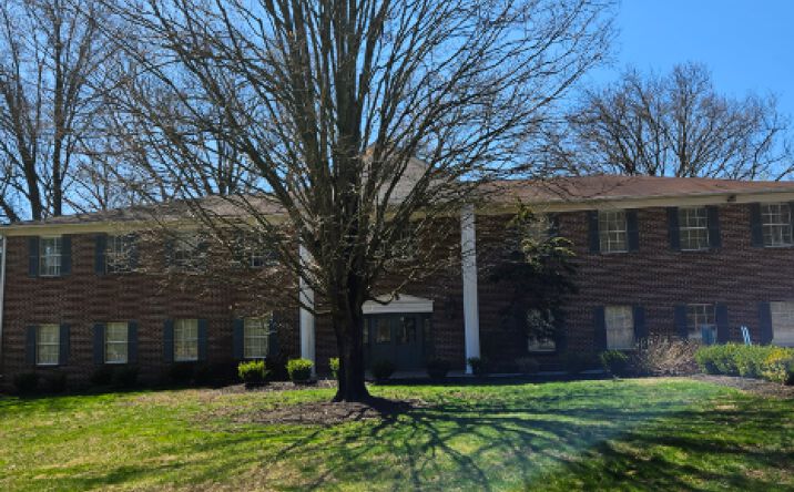 Pictures of Office property located at 1 Manor Dr, Hampton, NJ 08827 for lease - image #1