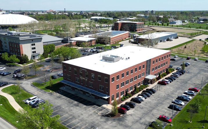 Pictures of Office property located at 1904 S 1st St, Champaign, IL 61820 for lease - image #1