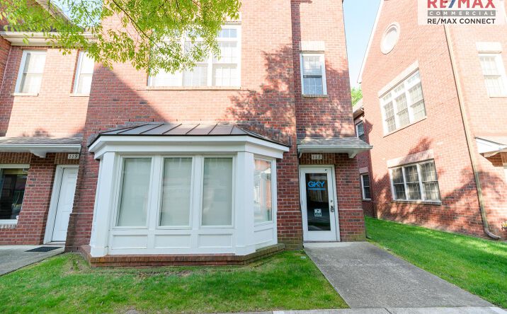 Pictures of Office property located at 117 Herman Melville Ave, Newport News, VA 23606 for lease - image #1