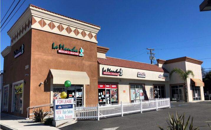 Pictures of Retail, Office property located at 2860 E Vineyard Ave, Oxnard, CA 93036 for lease - image #1