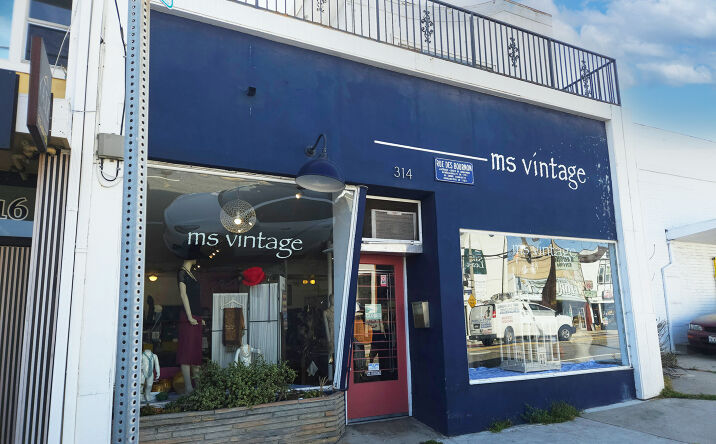 Pictures of Retail property located at 314 Culver Boulevard, Los Angeles, CA 90293 for lease - image #1