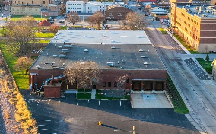 Pictures of Industrial property located at 436 E Locust St, DeKalb, IL 60115 for lease - image #1