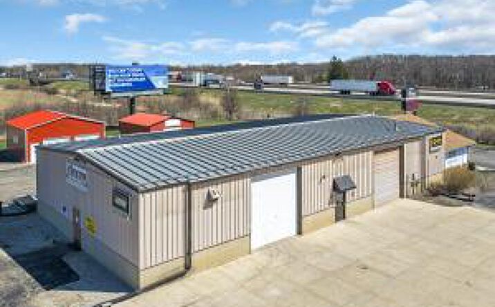 Pictures of Retail, Office, Industrial property located at 6221 122 Avenue, Kenosha, WI 53144 for lease - image #1