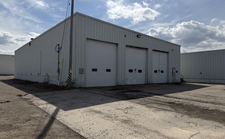 Pictures of Industrial property located at 1705 Dixie Rd, Neenah, WI 54956 for lease - image #1