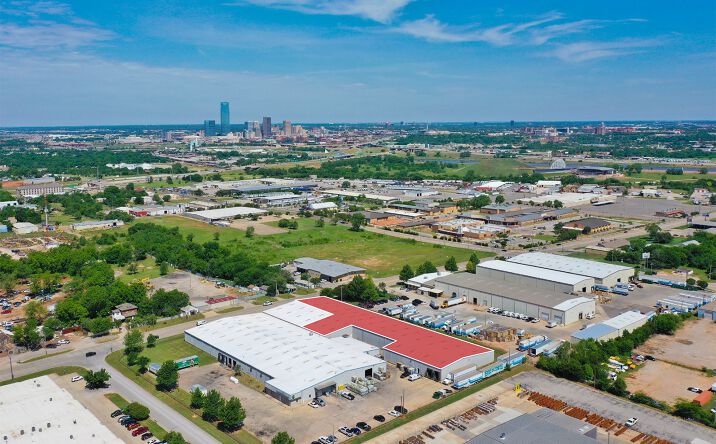 Pictures of Industrial property located at 2013 SE 18th St, Oklahoma City, OK 73129 for lease - image #1