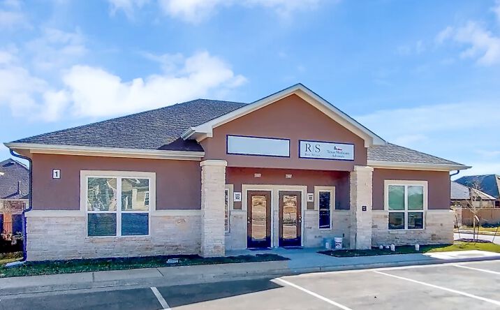Pictures of Office property located at 1640 Highland Falls Dr, Leander, TX 78641 for lease - image #1