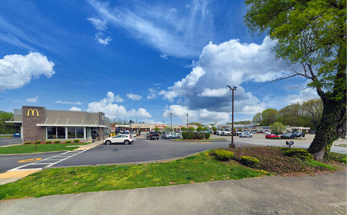 Pictures of Retail property located at 20 Welcher Ave, Peekskill, NY 10566 for lease - image #1