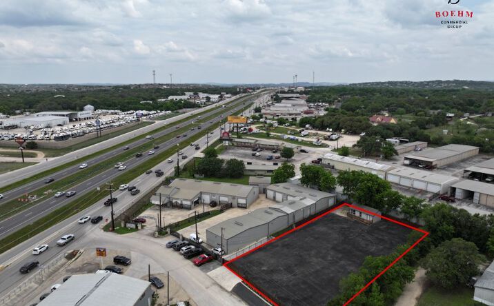 Pictures of Land property located at 9602 Dewberry Path, Boerne, TX 78006 for lease - image #1