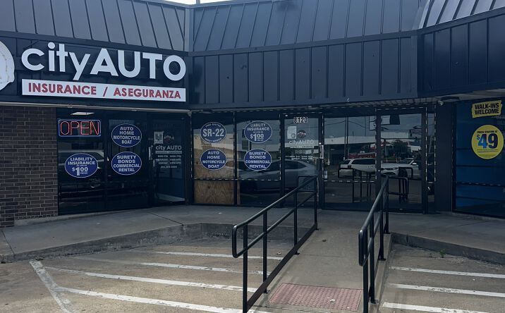 Pictures of Retail, Office, Restaurant property located at 8104 Lake June Rd, Dallas, TX 75217 for lease - image #1