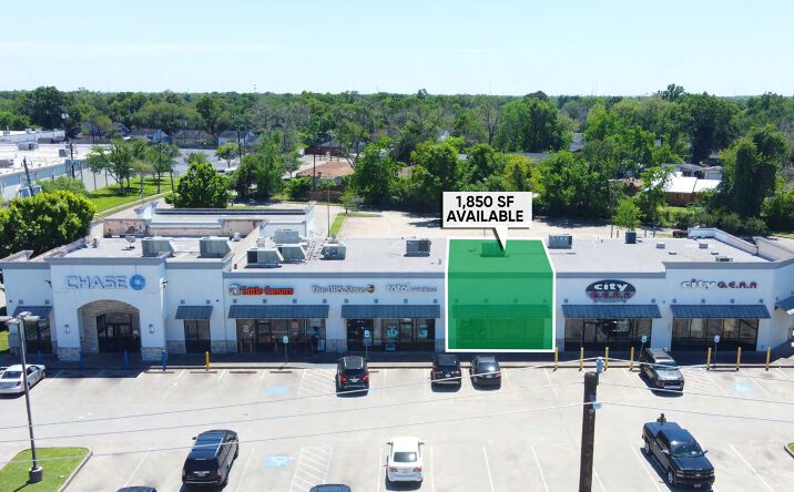 Pictures of Retail property located at 3636 Old Spanish Trail, Houston, TX 77021 for lease - image #1