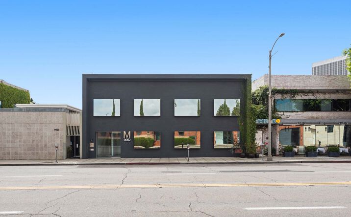 Pictures of Retail, Office property located at 9952 S. Santa Monica Boulevard, Beverly Hills, CA 90212 for lease - image #1