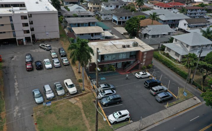 Pictures of Retail, Office property located at 1741 Nuuanu Ave, Honolulu, HI 96817 for lease - image #1