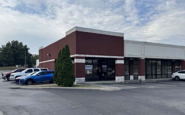 Pictures of Retail, Office, Industrial property located at 1520 Memorial Blvd, Murfreesboro, TN 37129 for lease - image #1