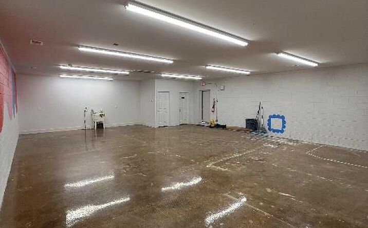 Pictures of Retail, Office, Industrial property located at 110 Taylor Industrial Blvd, Hendersonville, TN 37075 for lease - image #1