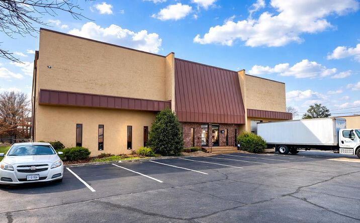 Pictures of Industrial property located at 3721 Vulcan Drive, Nashville, TN 37211 for lease - image #1