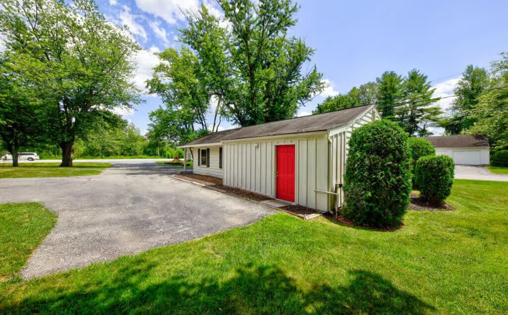 Pictures of Office property located at 565 Bay Rd, Glens Falls North, NY 12804 for lease - image #1