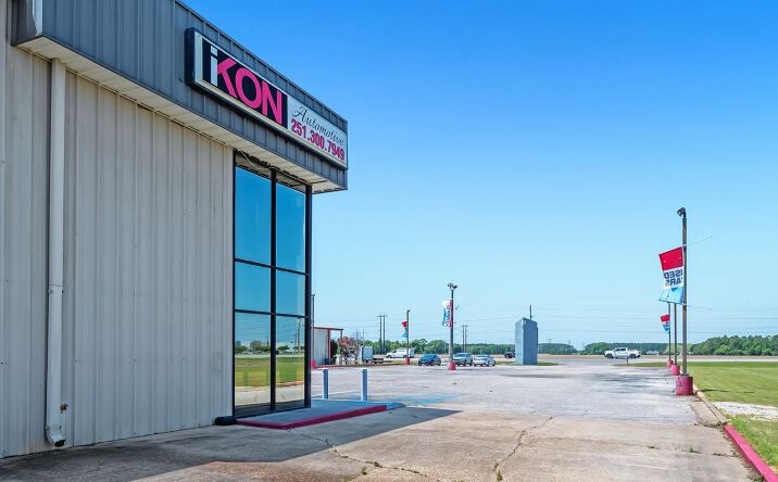 Pictures of Retail property located at 20870 State Hwy 59, Robertsdale, AL 36567 for lease - image #1